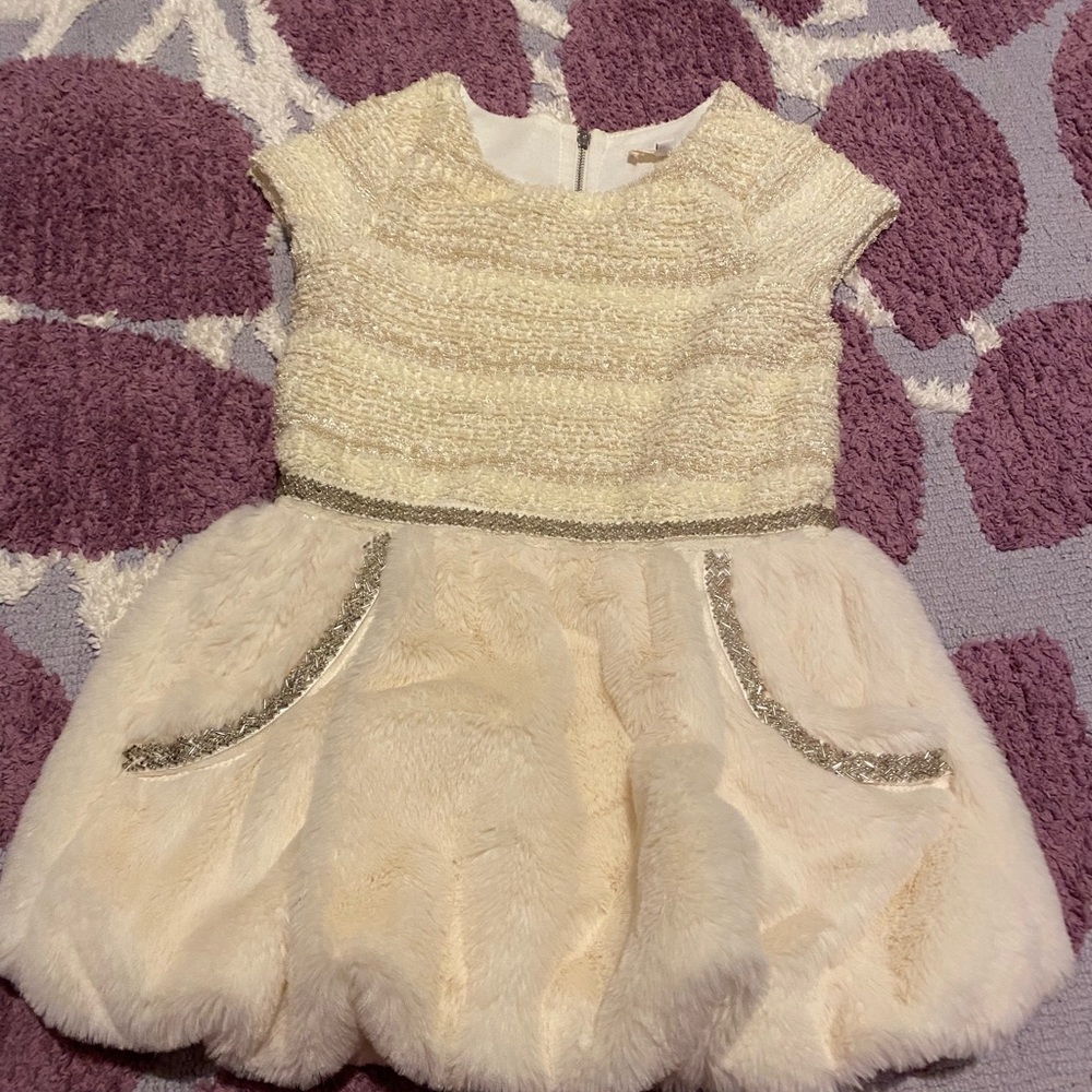 EUC Baby Sara size 5 furry dress